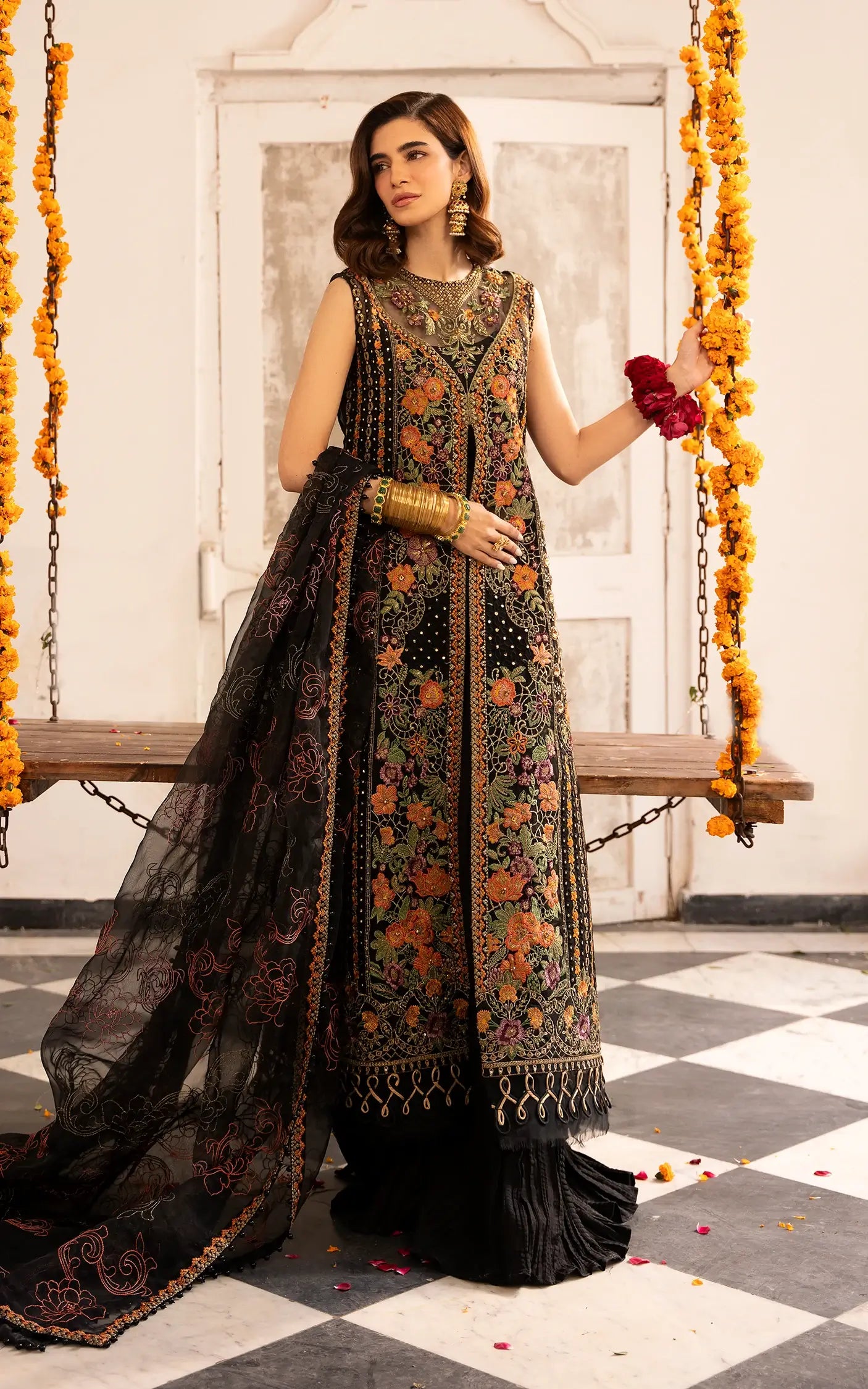 Sitara-(SEF25-03)- Black Sunehri Eid Edit'25  Ensemble