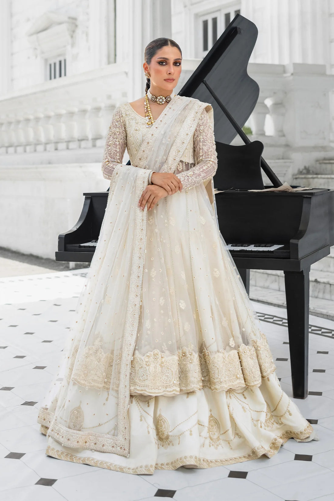 Snow Pearl heavily embroidered Pakistani bridal lehenga pishwas with net dupatta – Erum Khan Jahan Vol IV designer outfit.