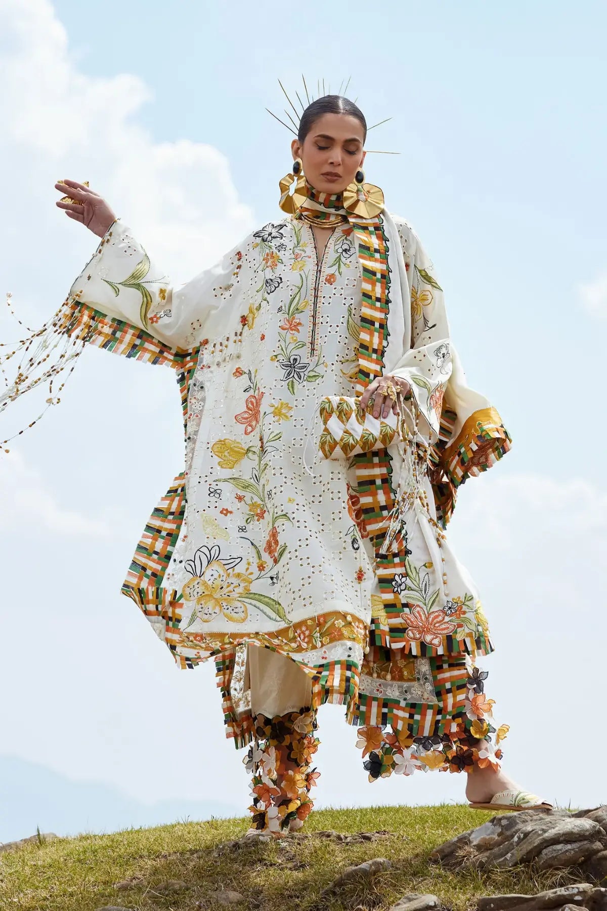 Sonamarg EL26-09 A ivory Élan Lawn'26 stitched 3PC suit with silk dupatta