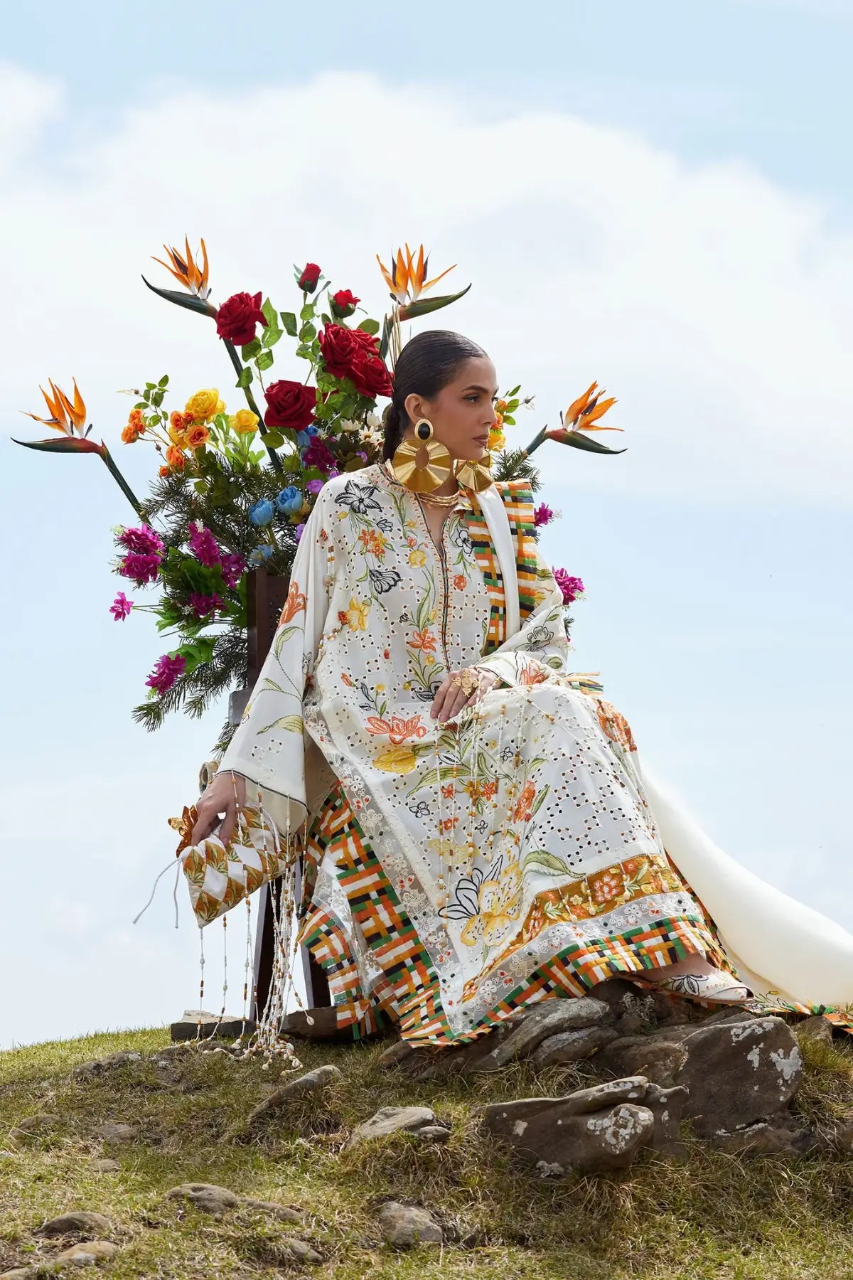 Sonamarg EL26-09 A ivory Élan Lawn'26 stitched 3PC suit with silk dupatta