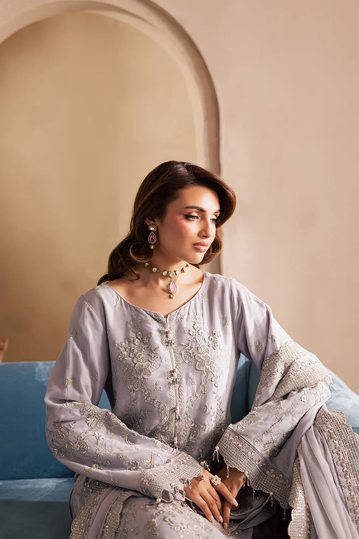 Lavender chiffon embroidered Pakistani outfit with organza lace and raw silk pants – ideal for weddings and formal events in the USA and UK.