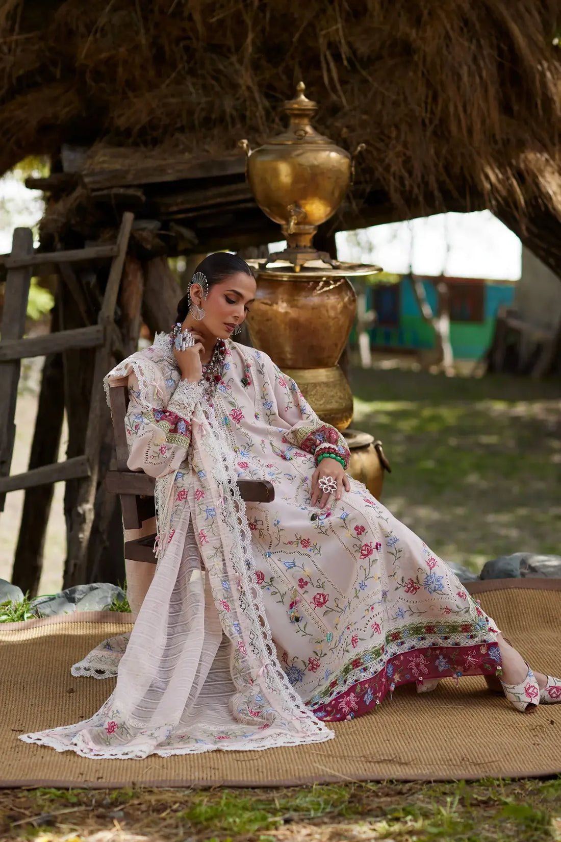 Sozraag EL26-03 A blush rose Élan Lawn'26 stitched 3PC suit with organza dupatta