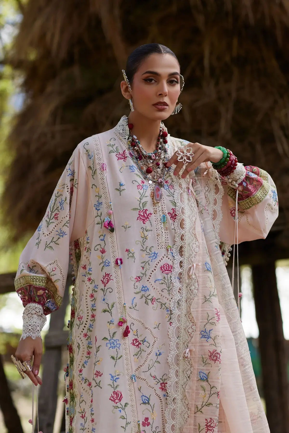 Sozraag EL26-03 A blush rose Élan Lawn'26 stitched 3PC suit with organza dupatta