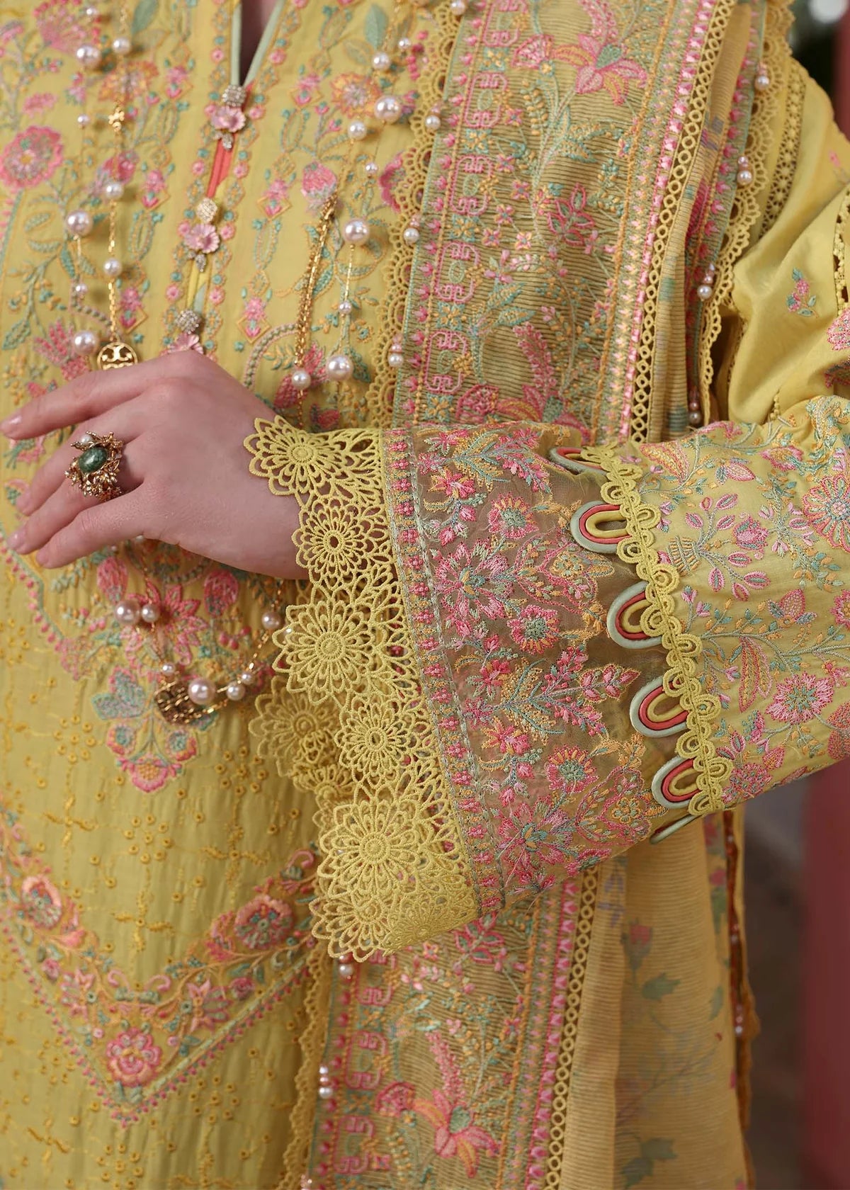 Summer- Elysia Luxury Lawn’25 Ensemble By- Kanwal Malik