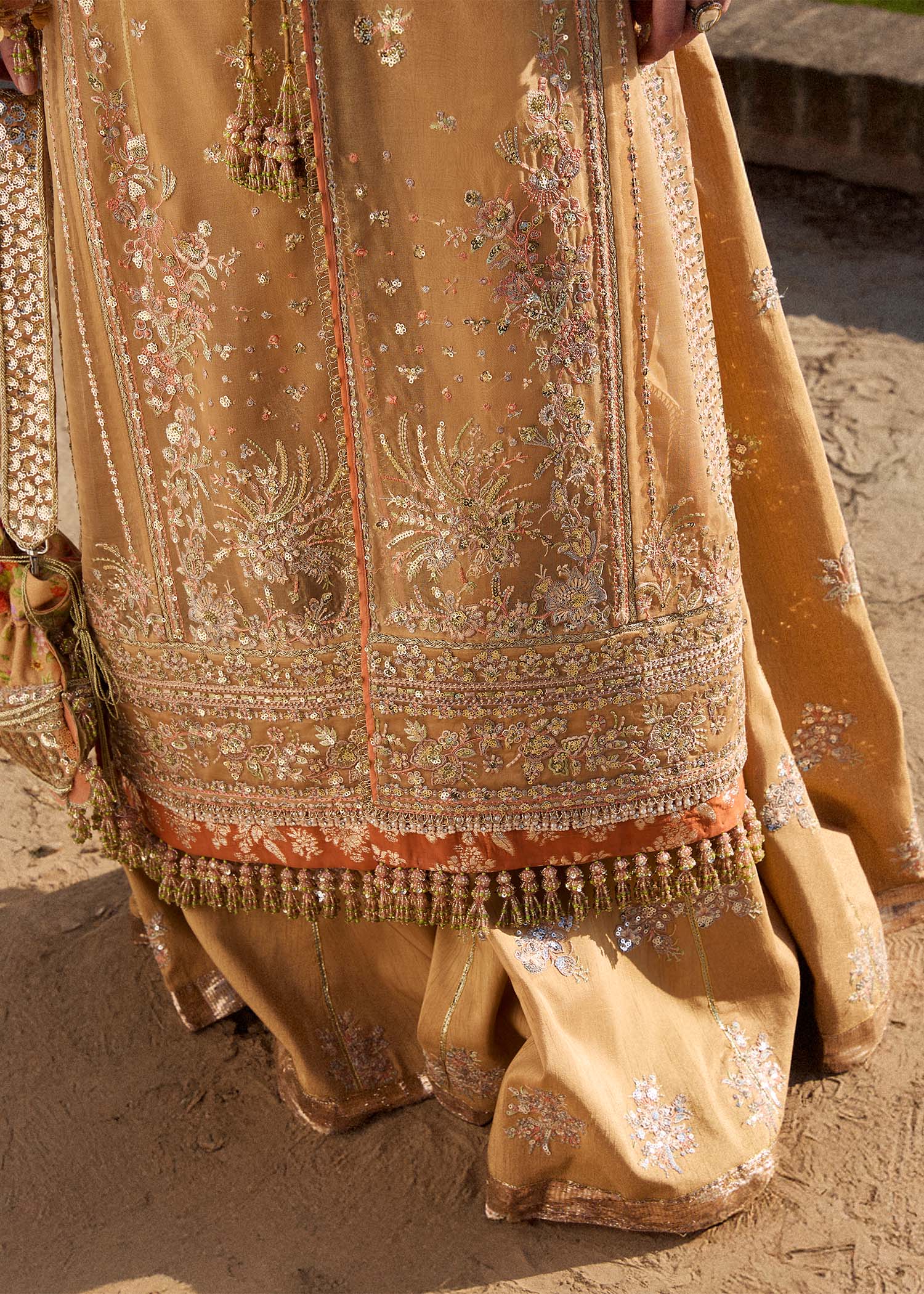 Sundal- Darlings Festive'25 By- Hussain Rehar