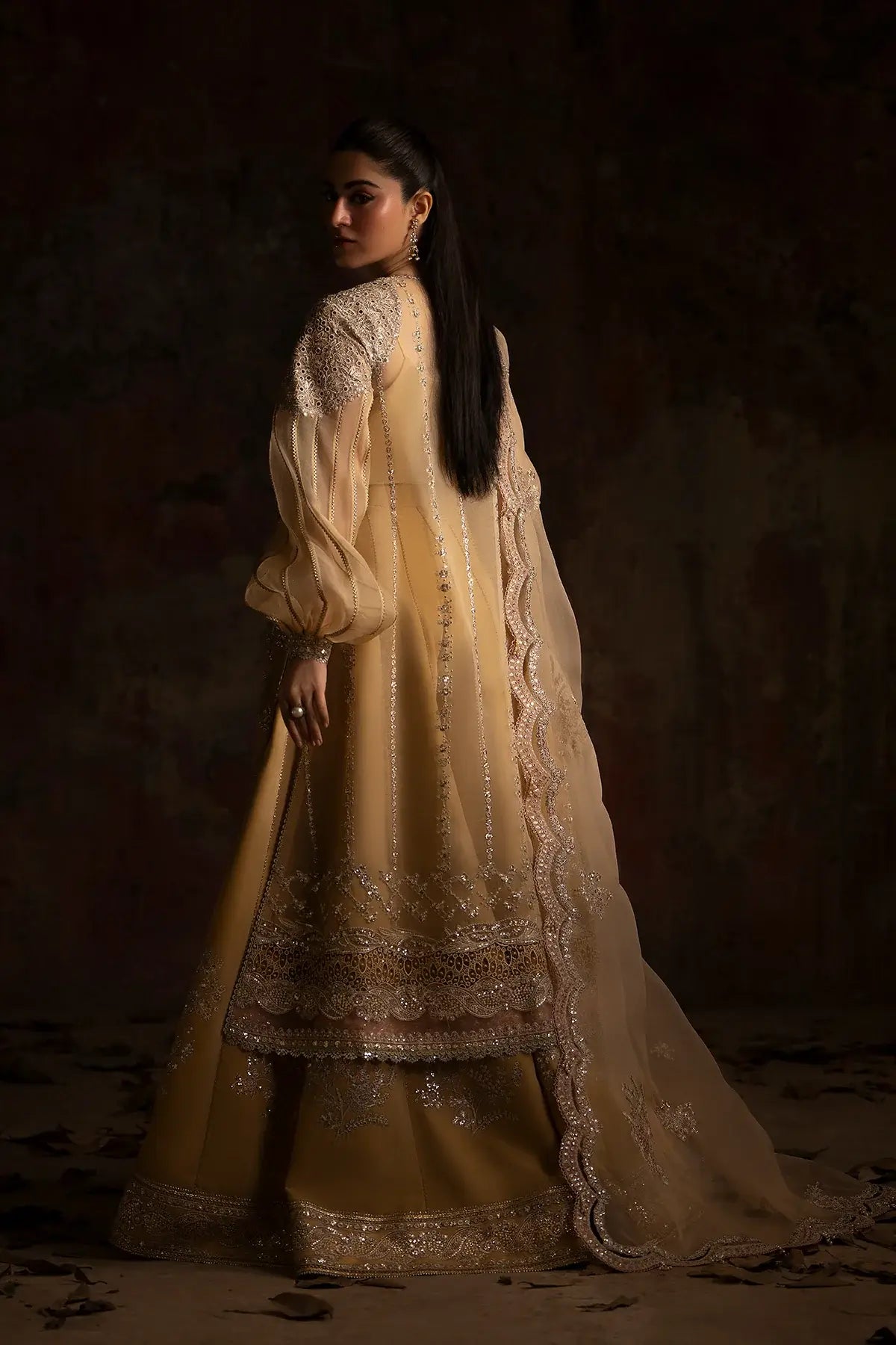 Sunehri Nyra stitched Eid wedding sharara Canada.