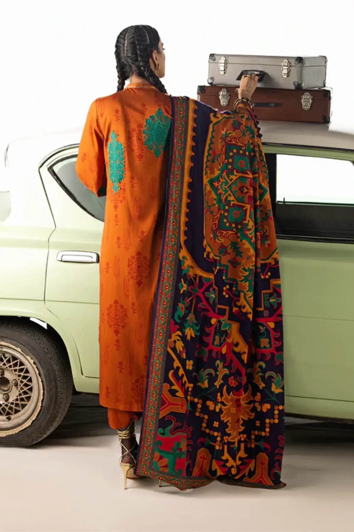 Zainab Chottani Suniva orange Marina twill winter shawl stitched suit from Winter Shawls 25, available at Pakistanimoda