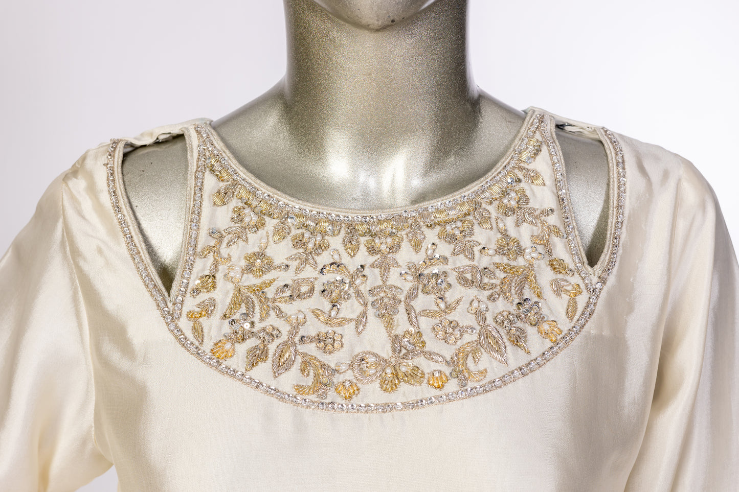 Tabish – Luxury Sheesha Silk 3-Piece Suit with Hand-Painted Dupatta