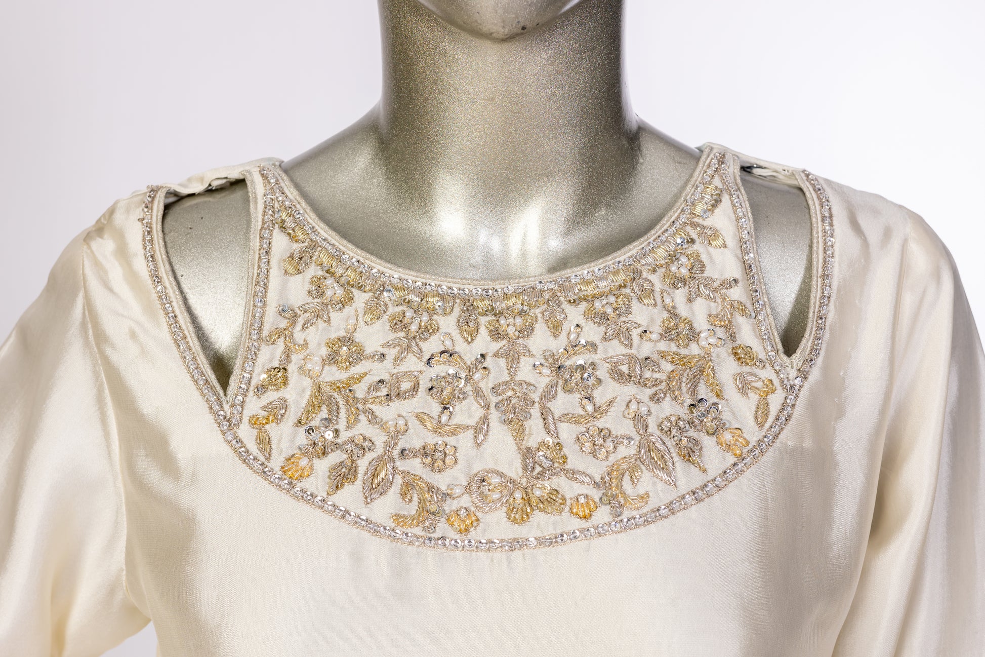 Tabish – Luxury Sheesha Silk 3-Piece Suit with Hand-Painted Dupatta