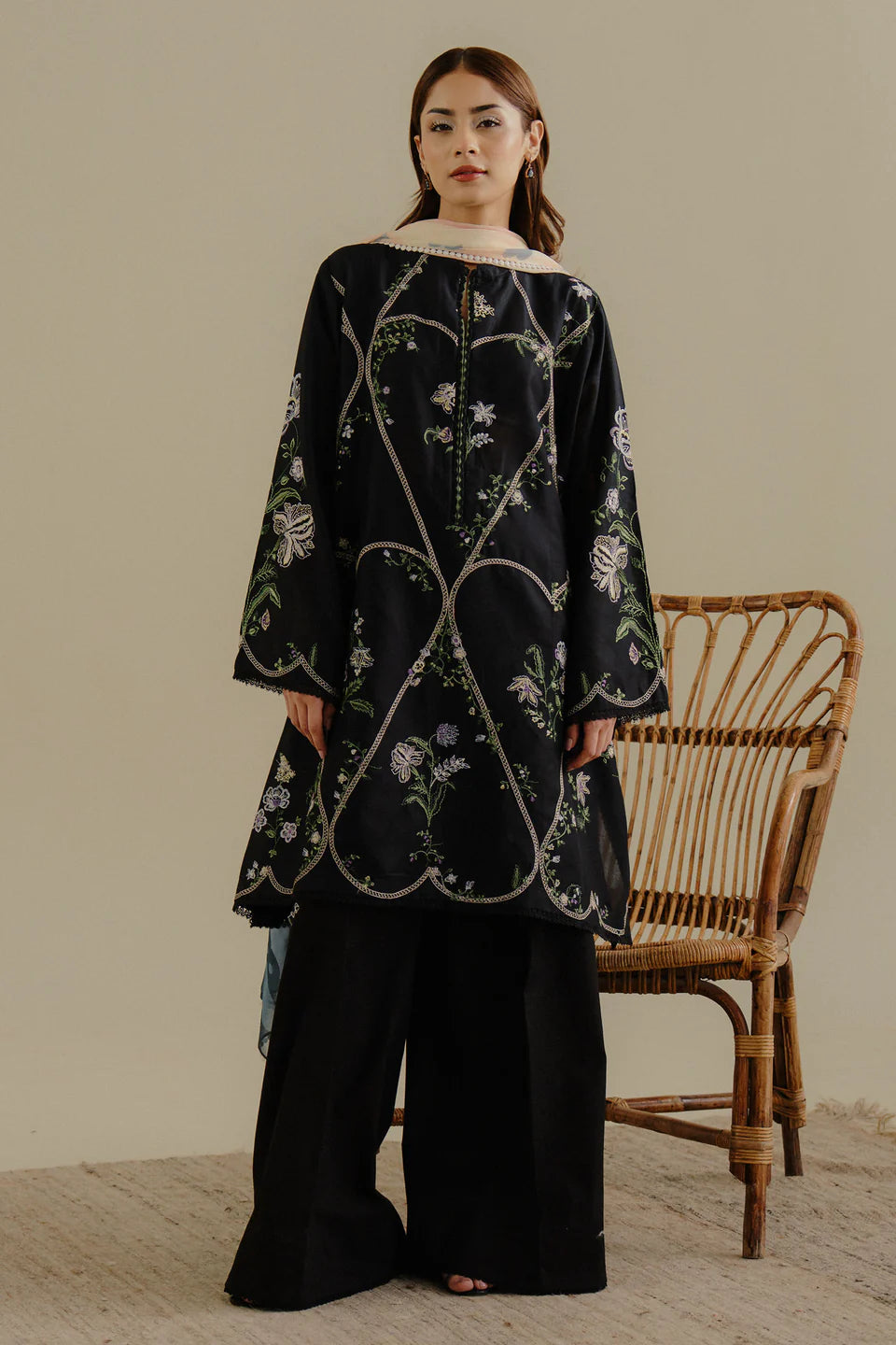 Tara-8A- Bold black embroidered lawn ensemble By- Zara Shahjahan