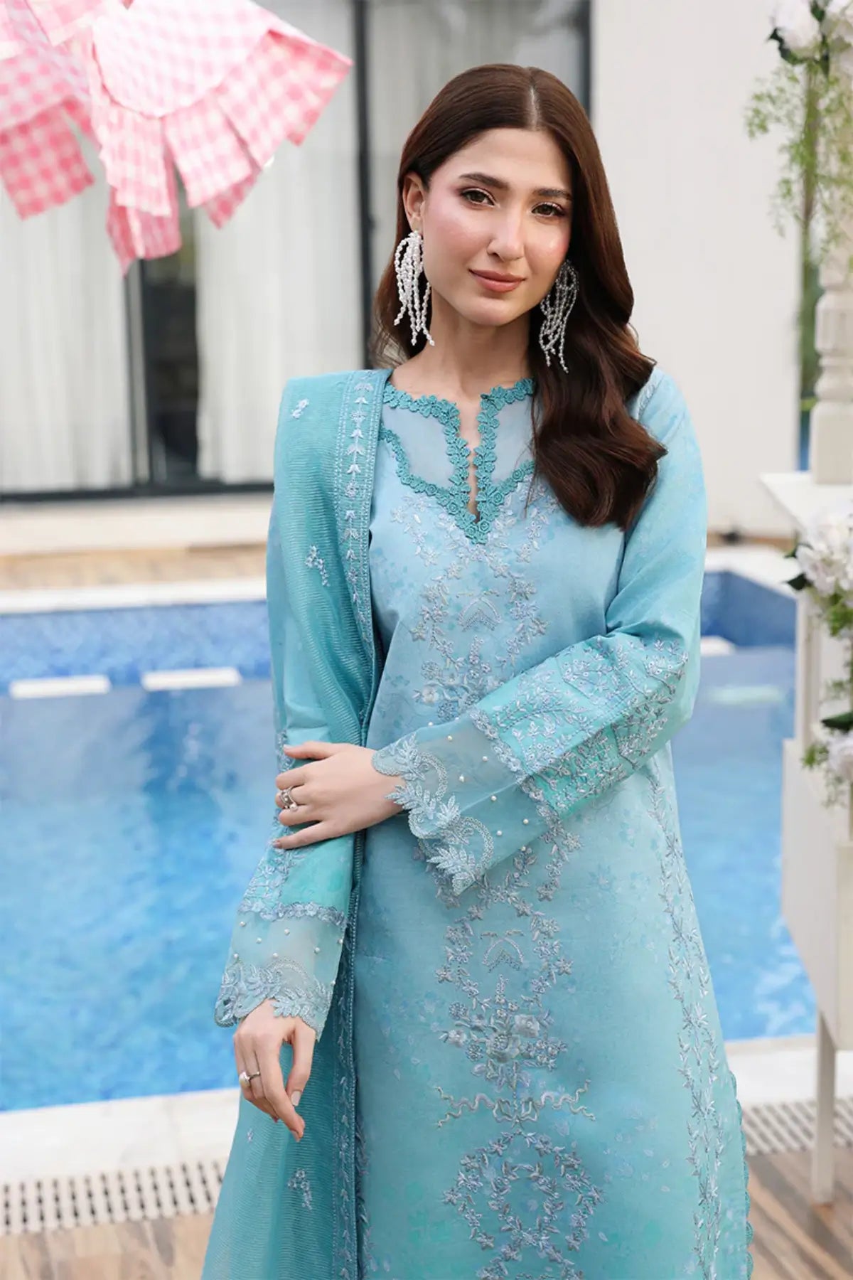 Tara by Rang Rasiya Ice Blue Embroidered Lawn 3PC Suit with Textured Dupatta