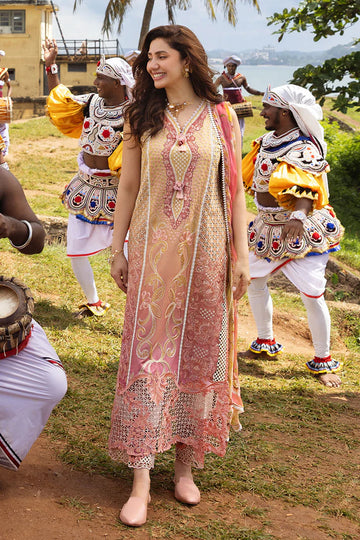 Tranquil Spark- Gradiant Yellow Manaram Luxury lawn Outfit By- Mushq