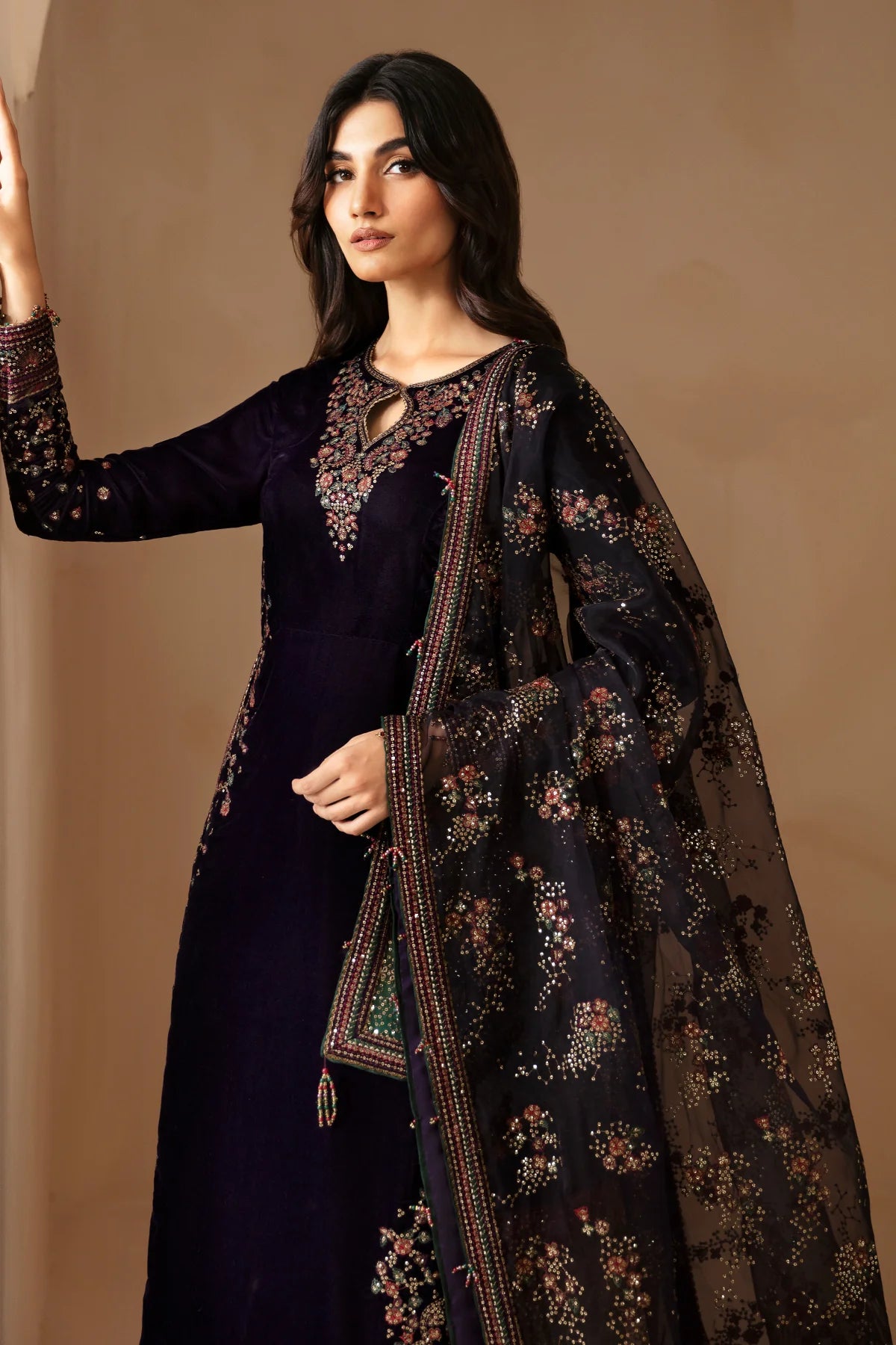 VF-2027 Jazmin Purple Velvet Embroidered Stitched Formal Outfit with Organza Dupatta – Available Online at Pakistanimoda.com
