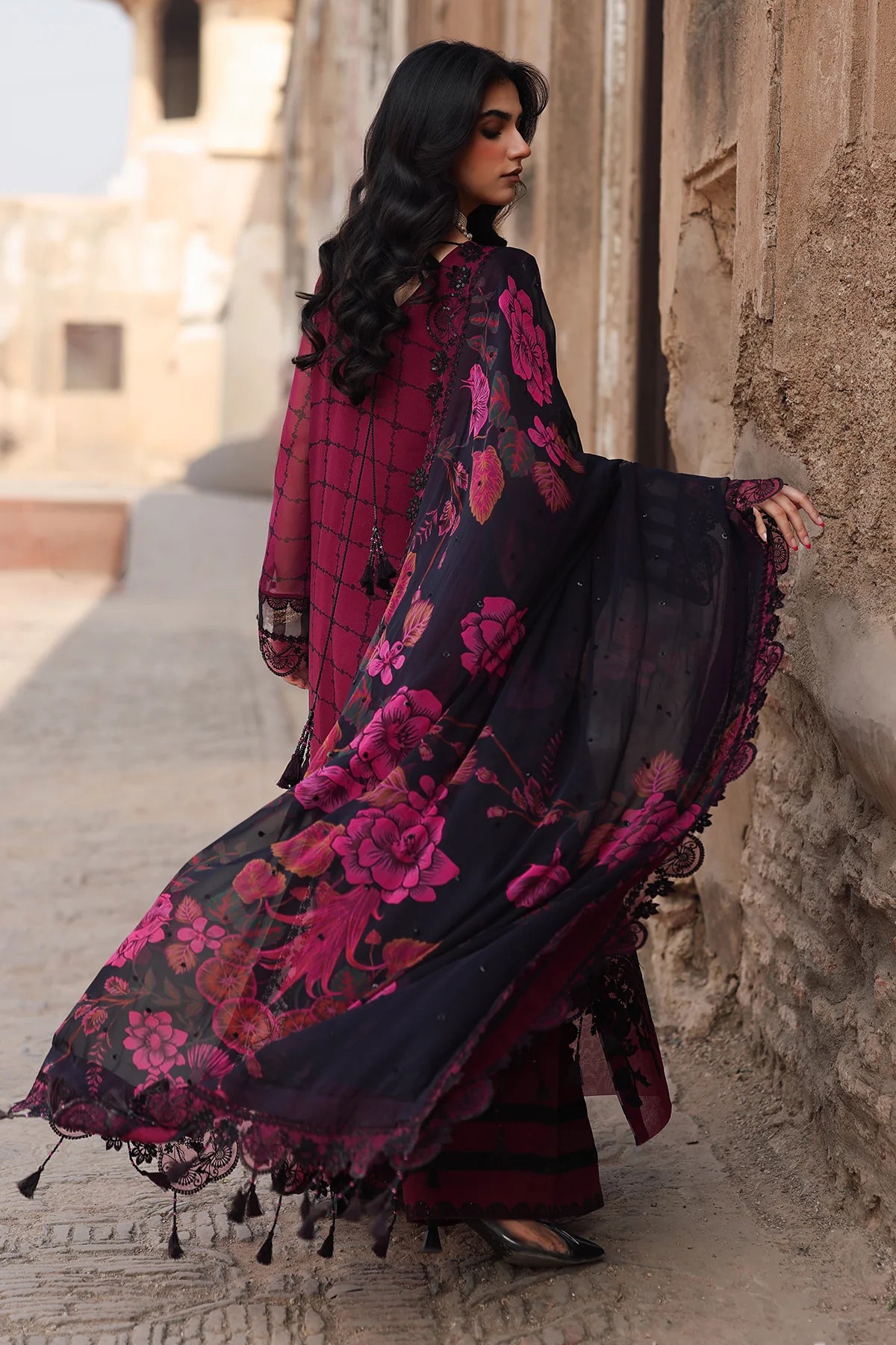 Pakistanimoda Charizma VSL25-39 burgundy chiffon stitched dress from Vasal Vol 6 Unstitched Luxury Chiffon Collection.