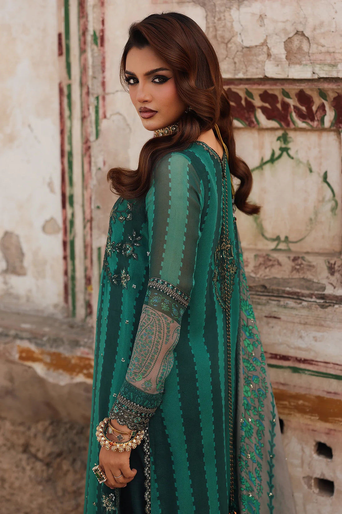 Pakistanimoda Charizma VSL25-40 bottle green chiffon stitched suit from Vasal Vol 6 Unstitched Luxury Chiffon Collection.