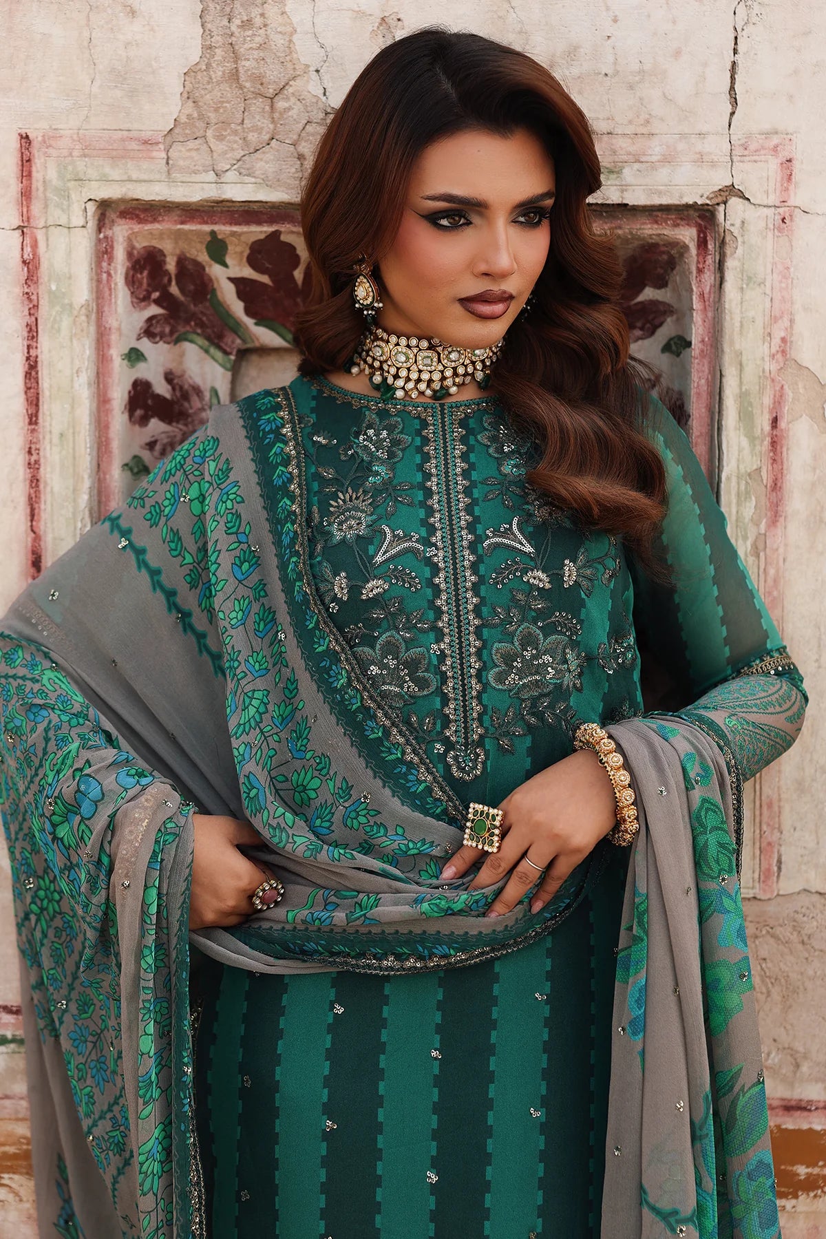 Pakistanimoda Charizma VSL25-40 bottle green chiffon stitched suit from Vasal Vol 6 Unstitched Luxury Chiffon Collection.