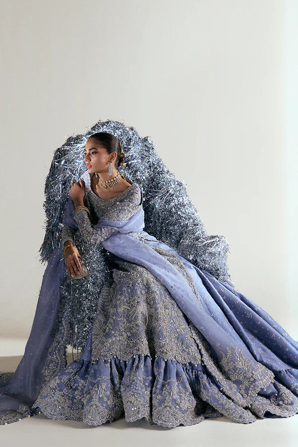 Vareha by Suffuse organza lehenga set for wedding receptions – Pakistanimoda
