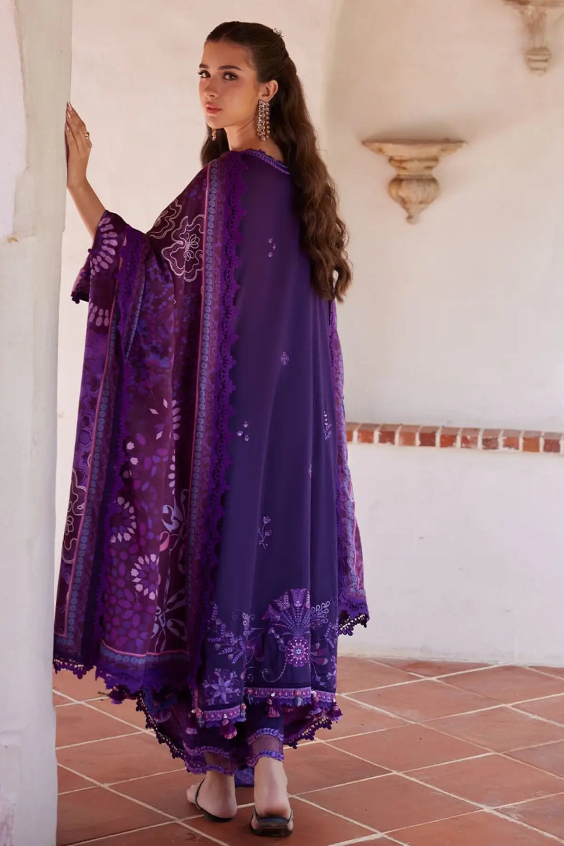 Farah Talib Aziz Vicenta Violet stitched violet lawn suit with silk dupatta