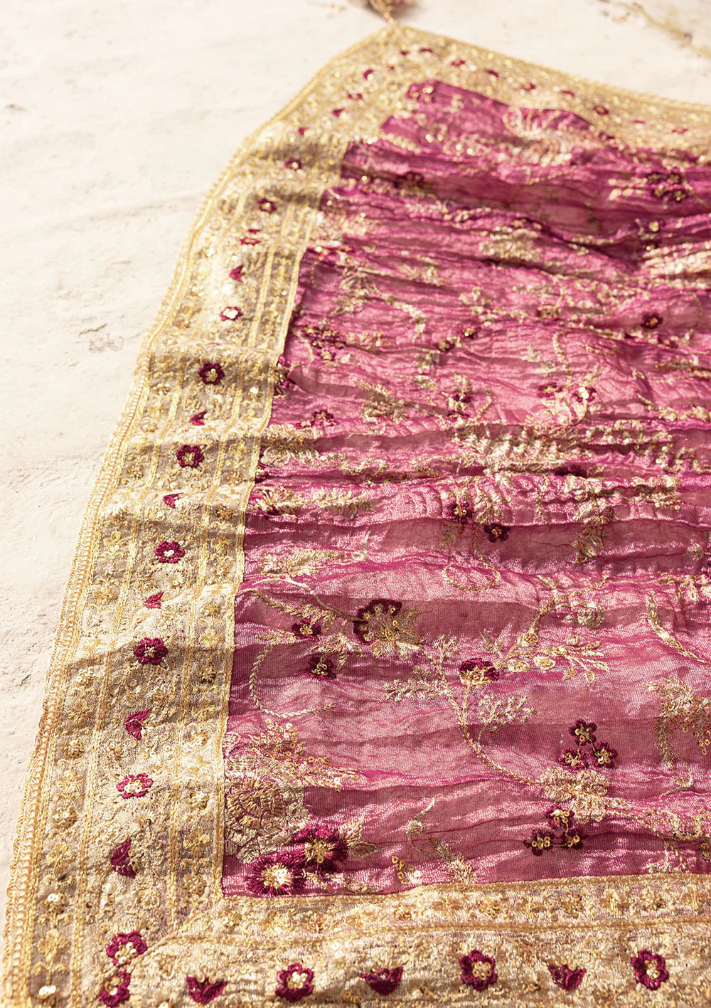 AIK Wedding Festive 25 Vol 2 light gold tissue embroidered shawl – Pakistanimoda.com