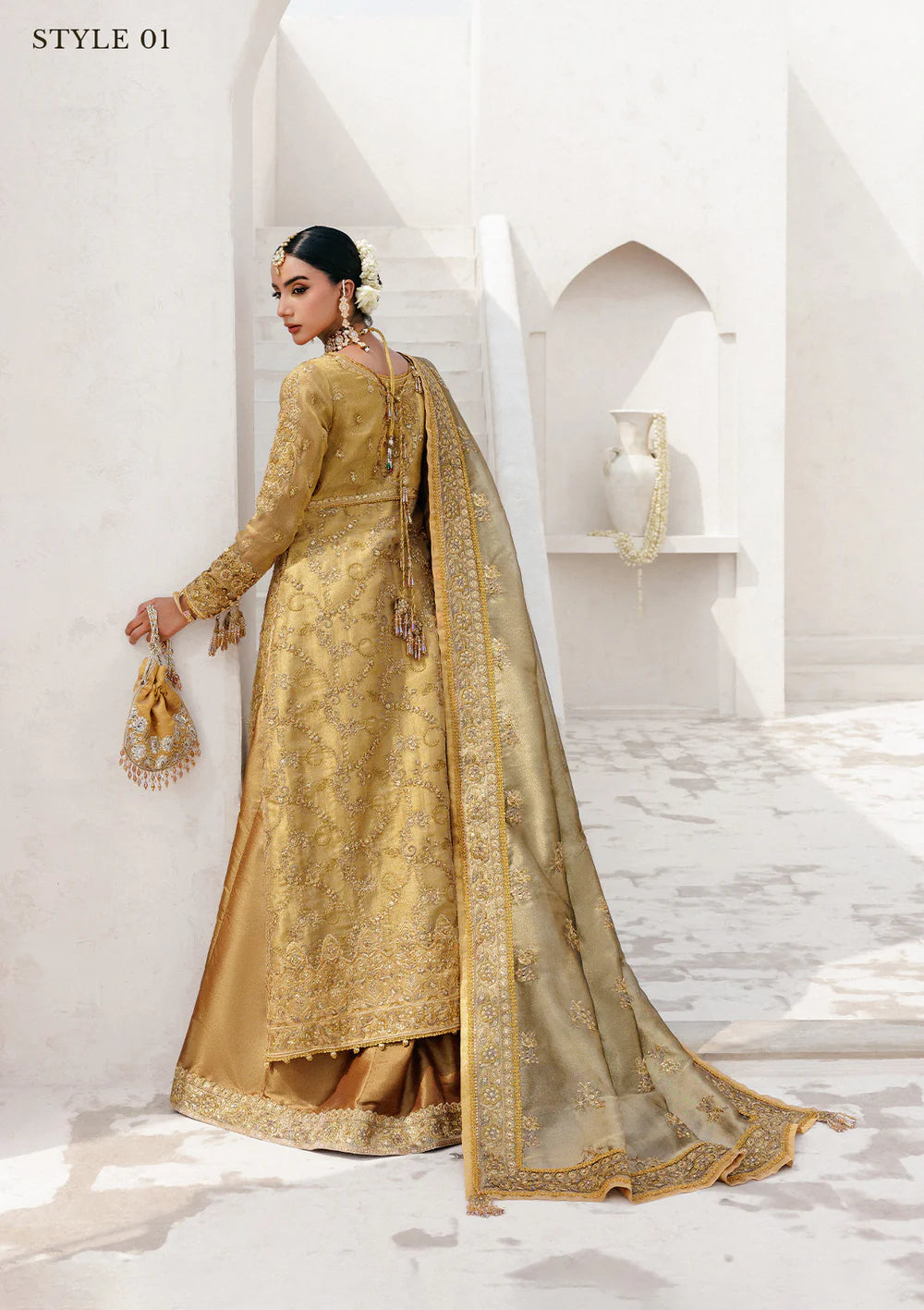 Hand-embellished chiffon and zari net formal dress – AIK Wedding Festive stitched ensemble – Pakistanimoda.com