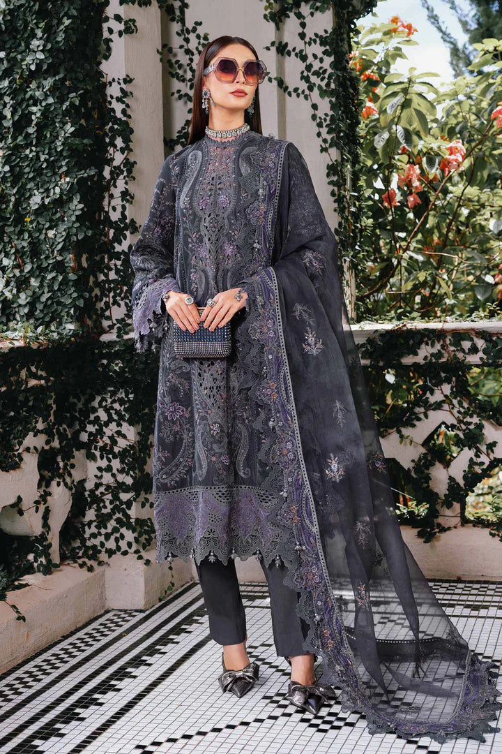 Mariab WL-1305 lilac grey velvet stitched suit with organza dupatta and velvet ghera patti – available at Pakistanimoda.com.