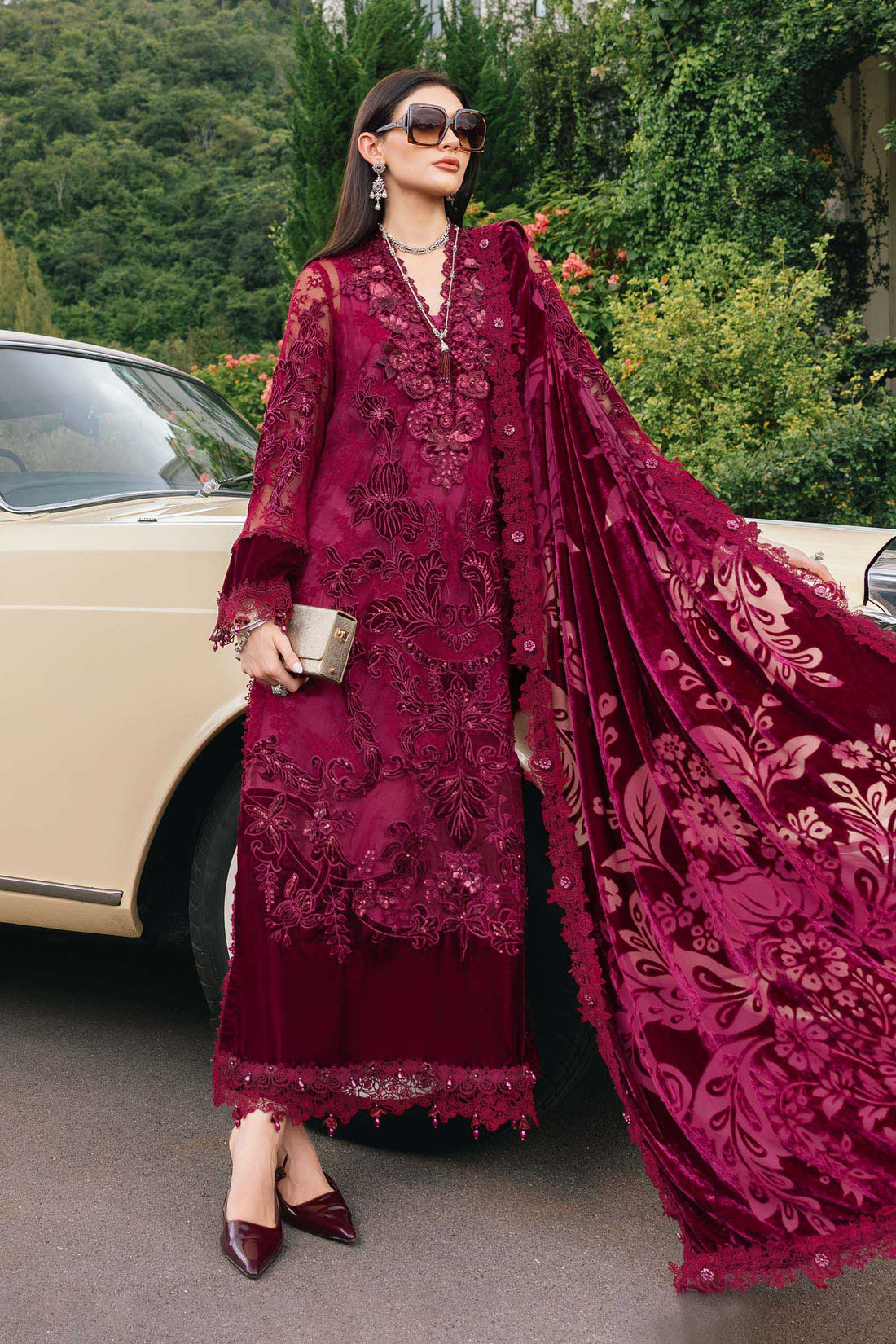 Mariab WL-1308 maroon stitched Winter Luxe velvet suit with chantilly embroidery – available on Pakistanimoda.com.