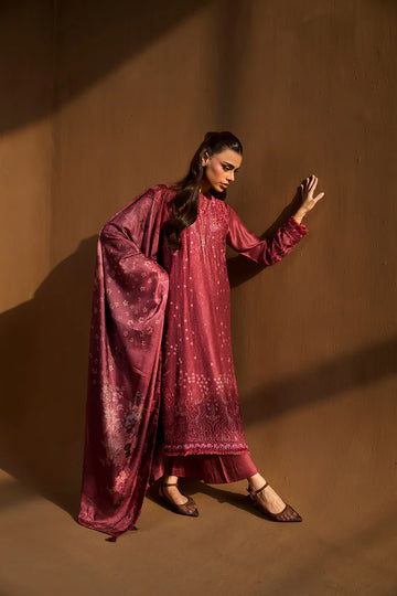 Sobia Nazir WS25-3B pink embroidered herringbone stitched winter suit with printed shawl, available worldwide at Pakistanimoda.