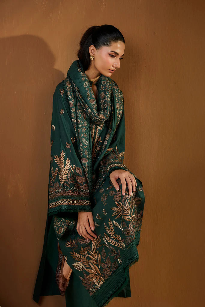 Sobia Nazir WS25-4B green embroidered stitched winter suit with herringbone shawl, available worldwide at Pakistanimoda.