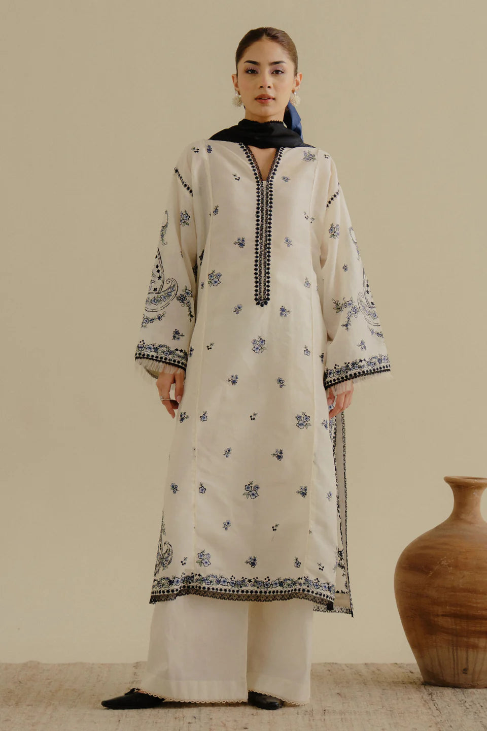 Yana-4A- Blue and black embroidered lawn suit By- Zara Shahjahan