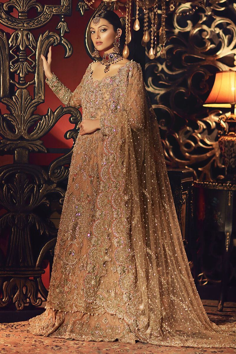 Zainab Sultan-Lustrous Peach Pakistani Bridal Ensemble