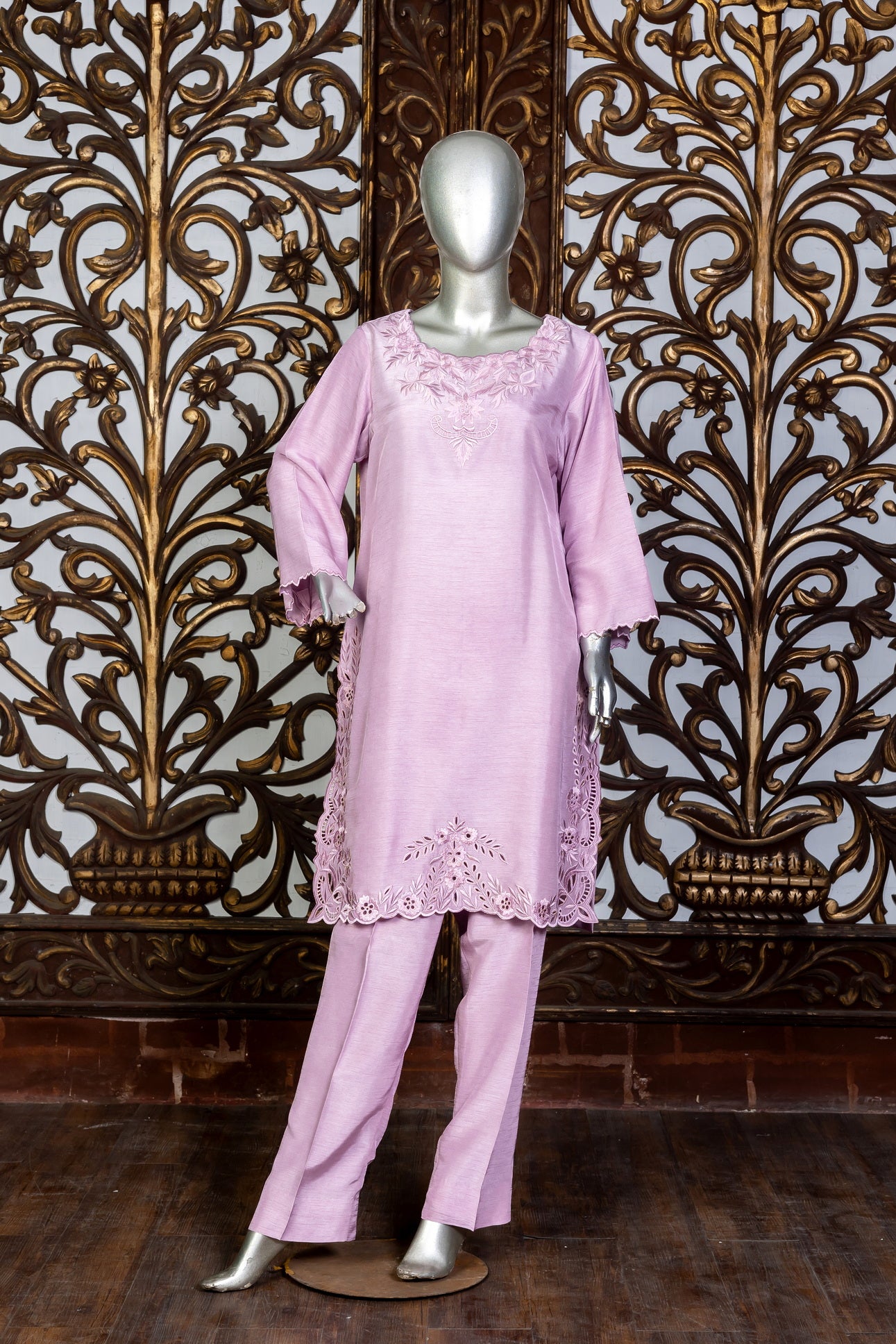 Blush pink Korean silk Pakistani embroidered suit with organza dupatta – MariamRaj party wear for women in USA, UK, Canada

