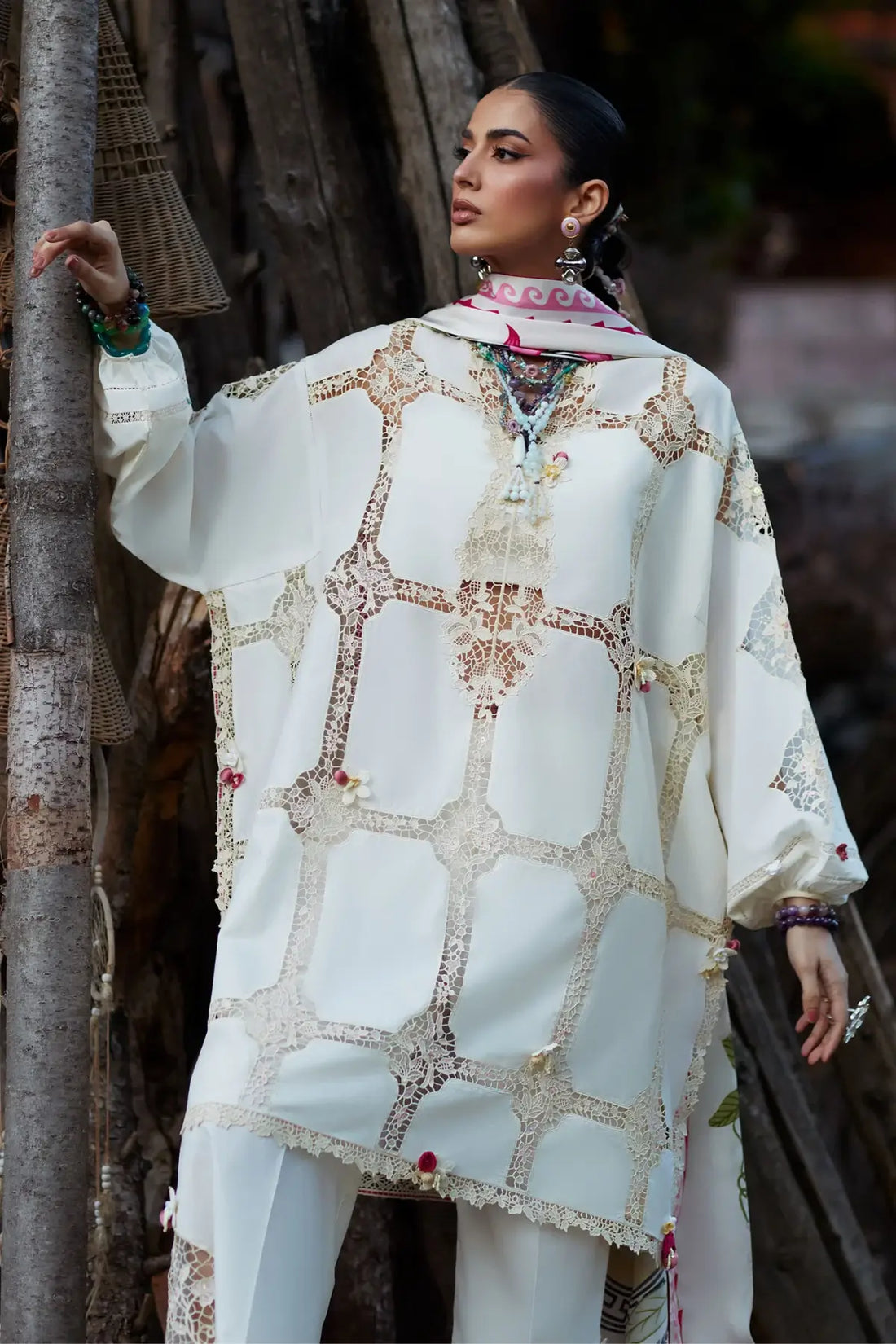 Zérin EL26-11 B ivory embroidered Élan Lawn'26 stitched 3PC suit with silk dupatta