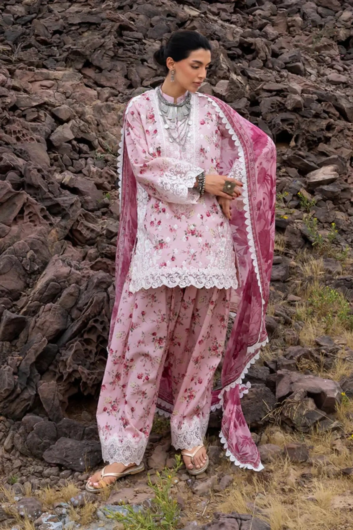 Zimal by Zainab Chottani pink lawn 3PC stitched suit with chiffon dupatta