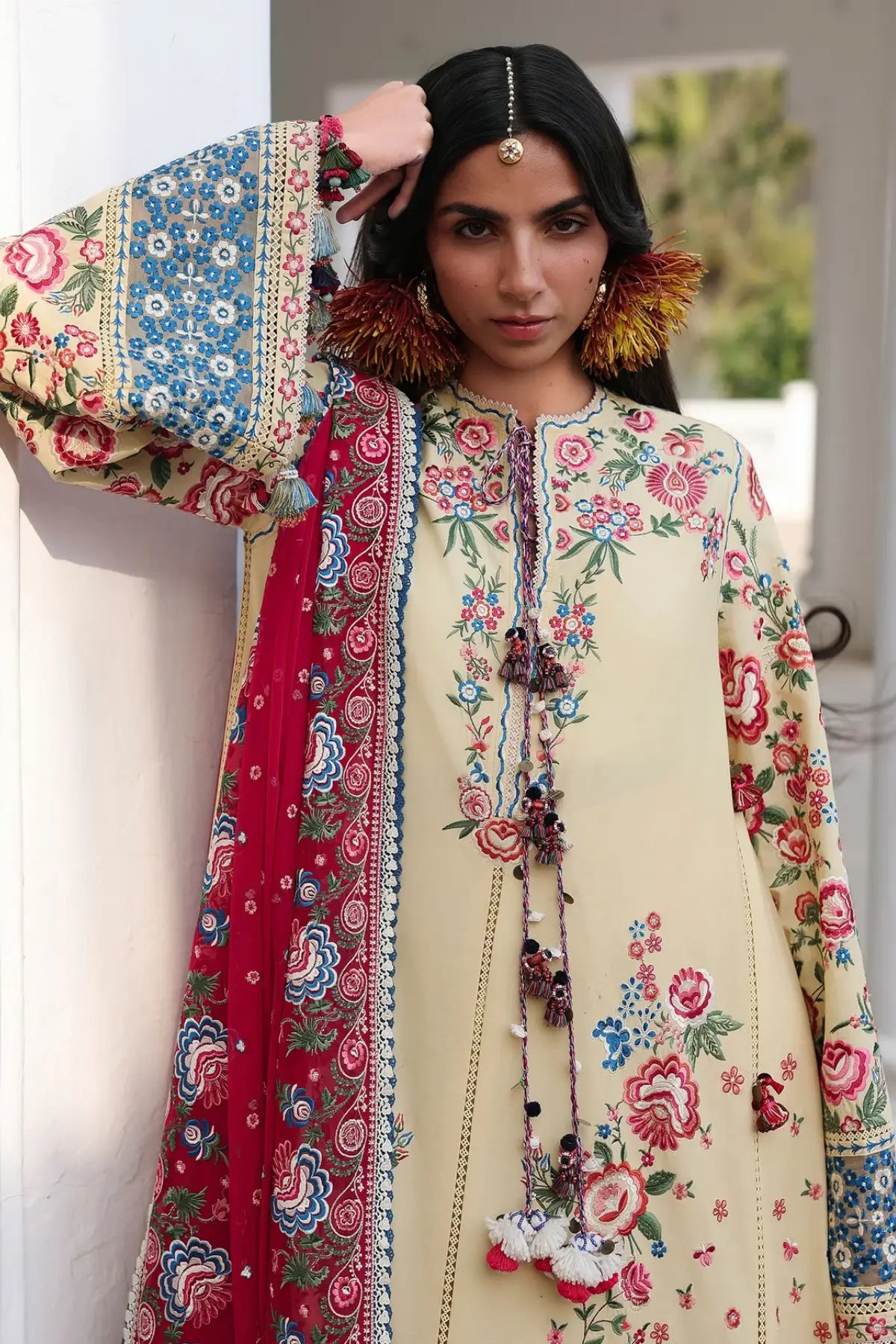 Butter yellow Zubdah by Hussain Rehar stitched lawn 3PC with floral embroidery and chiffon dupatta