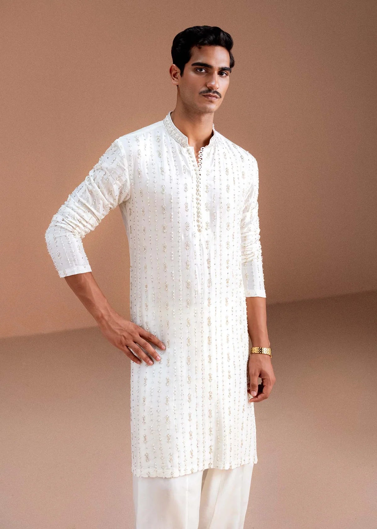 Zyaan Pakistani men’s off-white kurta shalwar in Korean raw silk